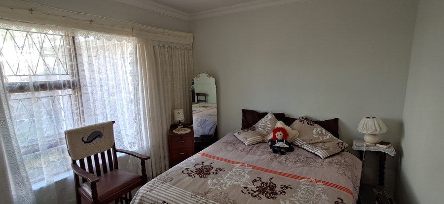 3 Bedroom Property for Sale in Wavecrest Eastern Cape